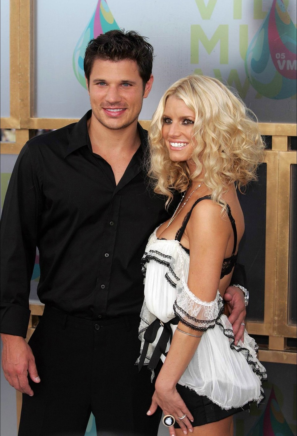 Молодятник. Jessica Simpson and Nick Lachey. Джессика симпсон и ник Лаше. Джессика симпсон с мужем ник Лаше. Ник Лаше и Джессика симпсон сериал.